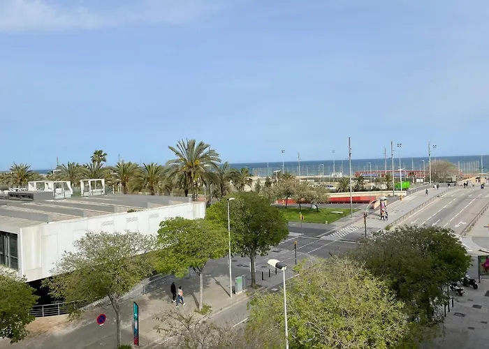 Apartment With Sea Views Next To The Beach Of Mar Bella