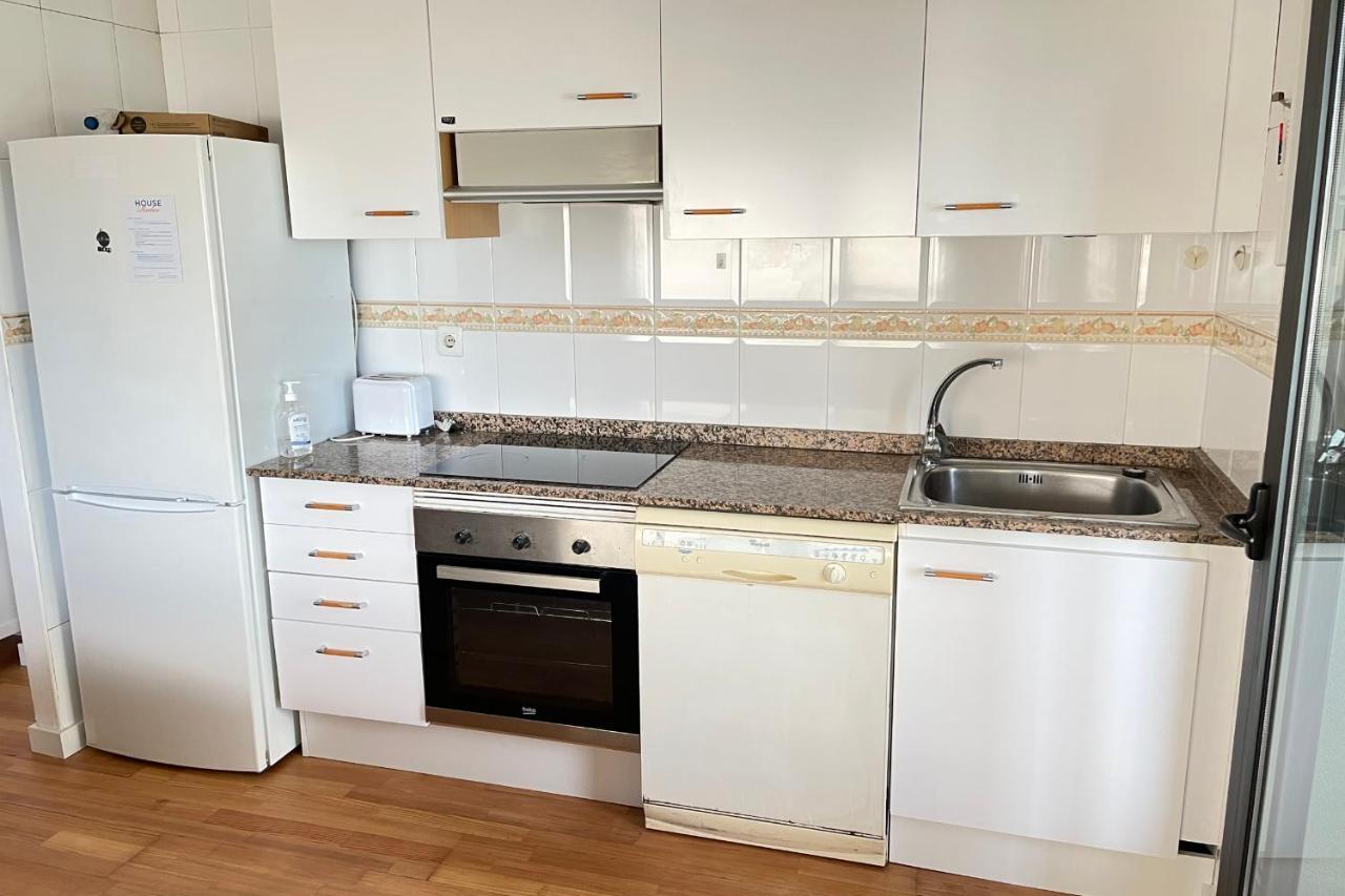 Apartament With Sea Views Next To The Of Mar Bella